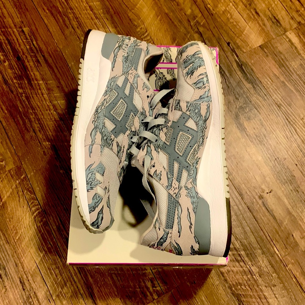 ASICSxATMOS gel lyte 3